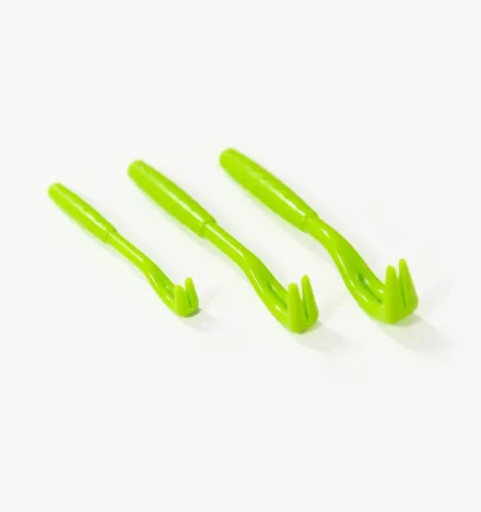 Set of 3 tweezers for tick removal